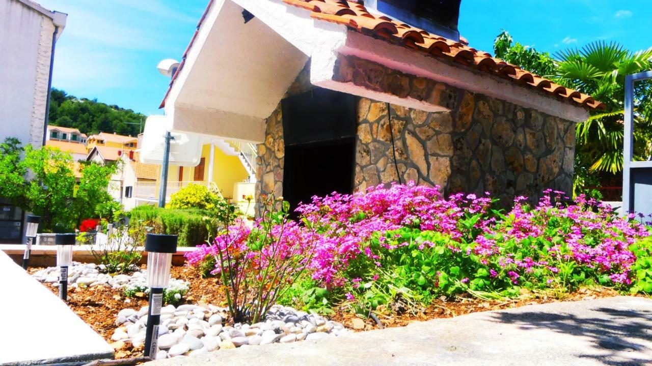 Family Silver Apartamento Šibenik Exterior foto