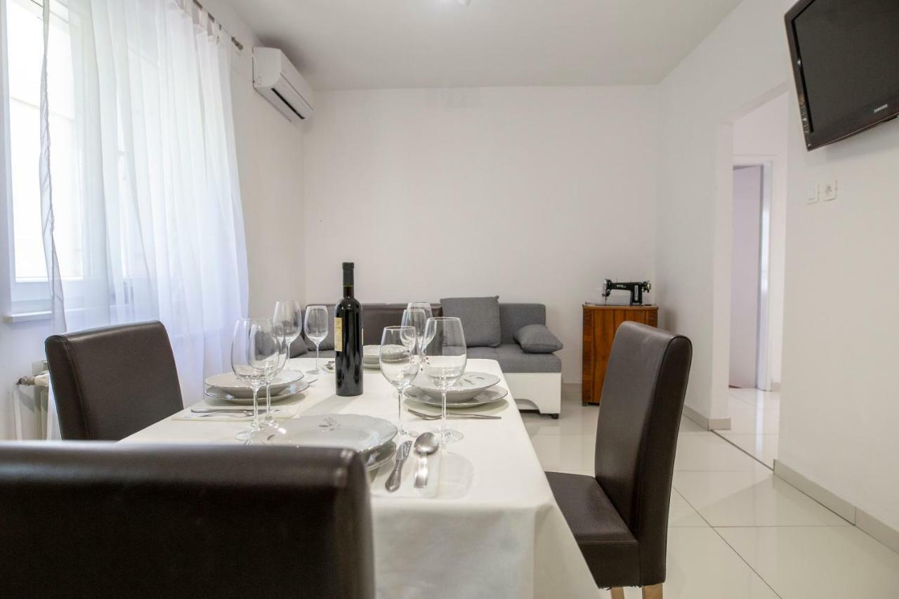 Family Silver Apartamento Šibenik Exterior foto